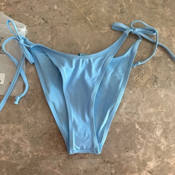 “SOLD”Skims Swim Dipped Tie Bottoms Sz Small in Iris Blue - Picture 2 of 6